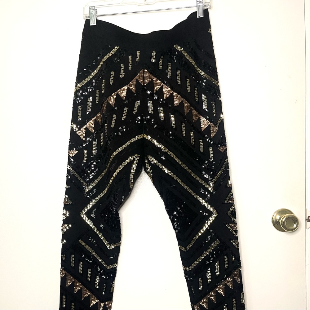 Express "Aztec" Print Sequin Gold and Black Leggings - Size Large